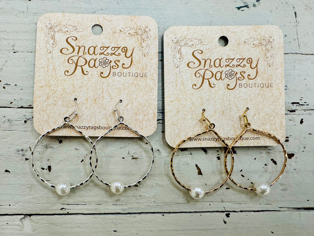 Textured Hoop Earring with Pearl